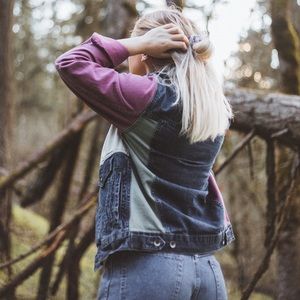 URBAN OUTFITTERS JEAN JACKET